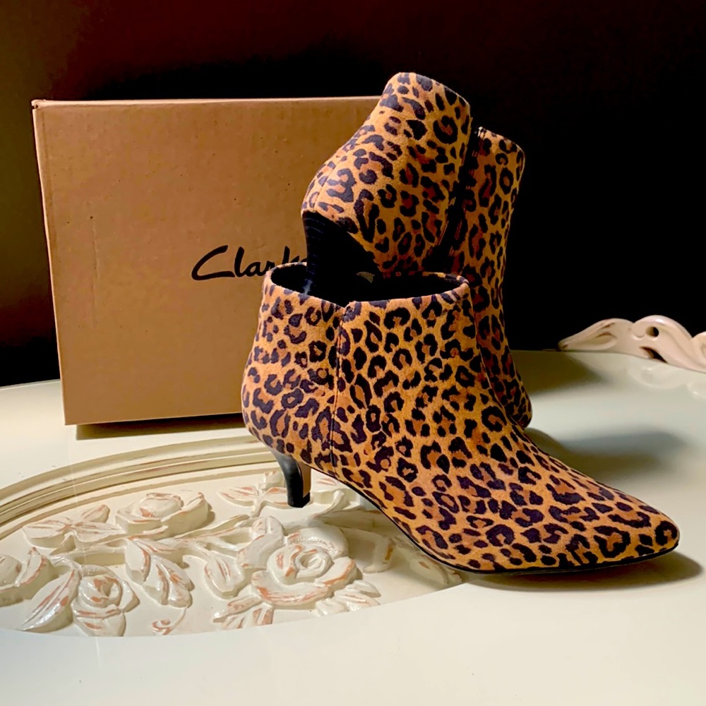 Clarks Linvale Sea Leopard print kitten heel bootie
